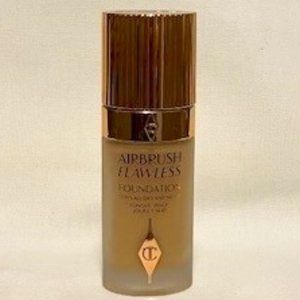Charlotte Tilbury Airbrush Flawless Longwear Foundation – Color: 6 Warm